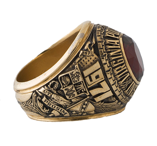 Virginia Tech Class Ring 1971